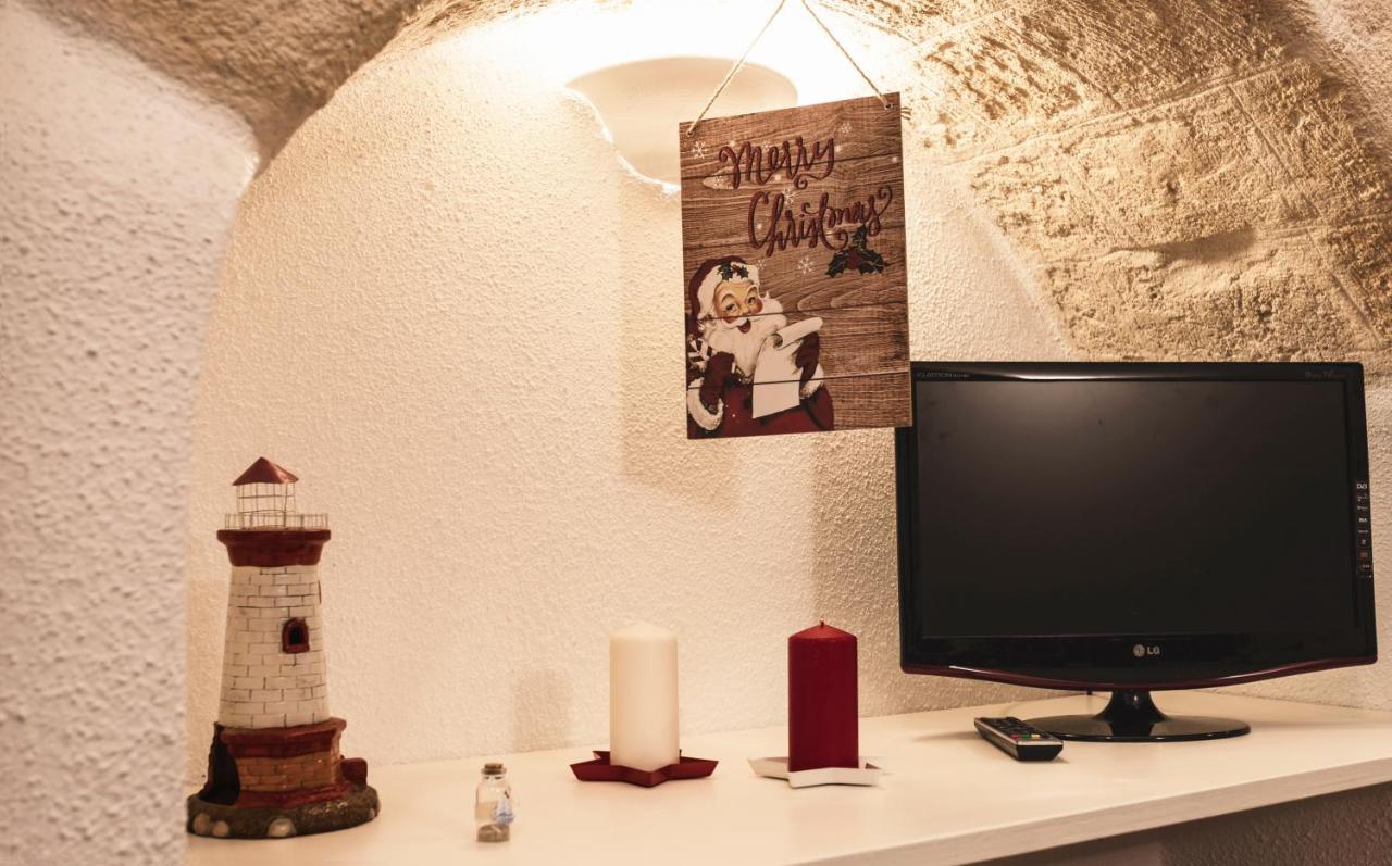Alimarta Apartment Monopoli Ngoại thất bức ảnh