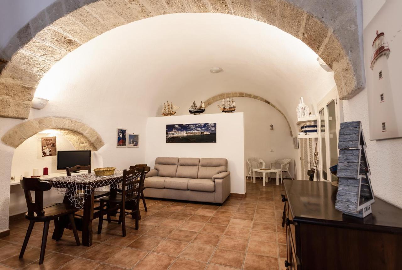 Alimarta Apartment Monopoli Ngoại thất bức ảnh